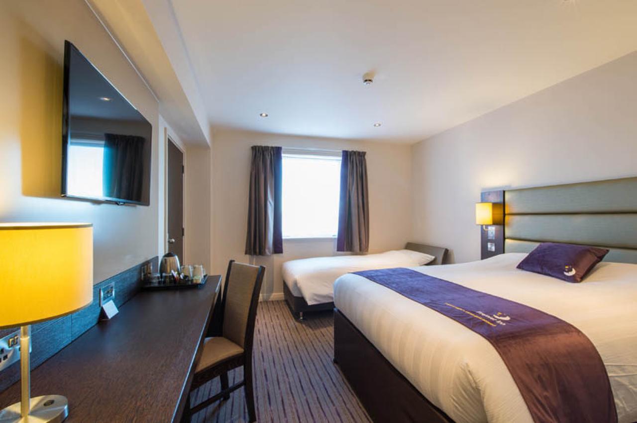 Premier Inn London Tottenham Hale Eksteriør billede